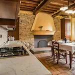 Tuscan Stone With Pool Near Lucca
