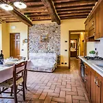 Apartment Tuscan Stone With Pool Near Lucca